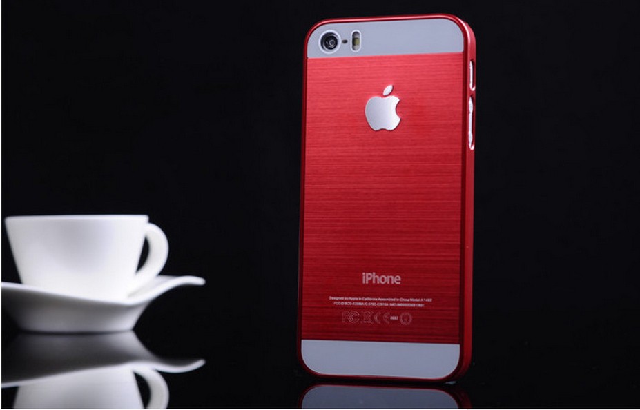 Чехол для iPhone 4, 4S, 5, 5S стальной расцветки красный